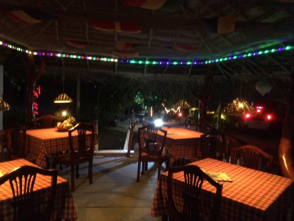 Sea Side Guest House Tangalle Esterno foto
