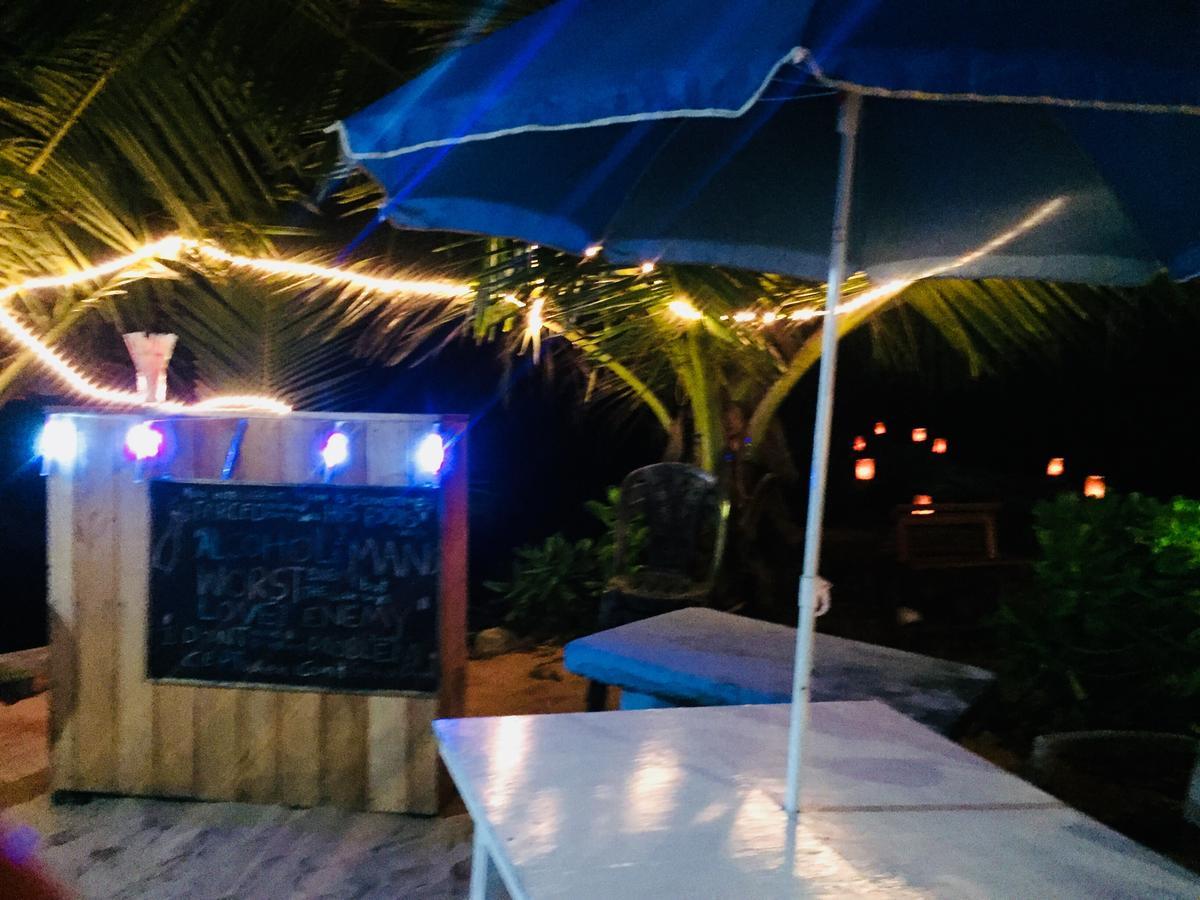 Sea Side Guest House Tangalle Esterno foto